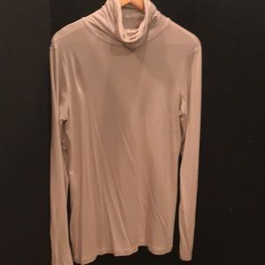 Newport news turtle neck